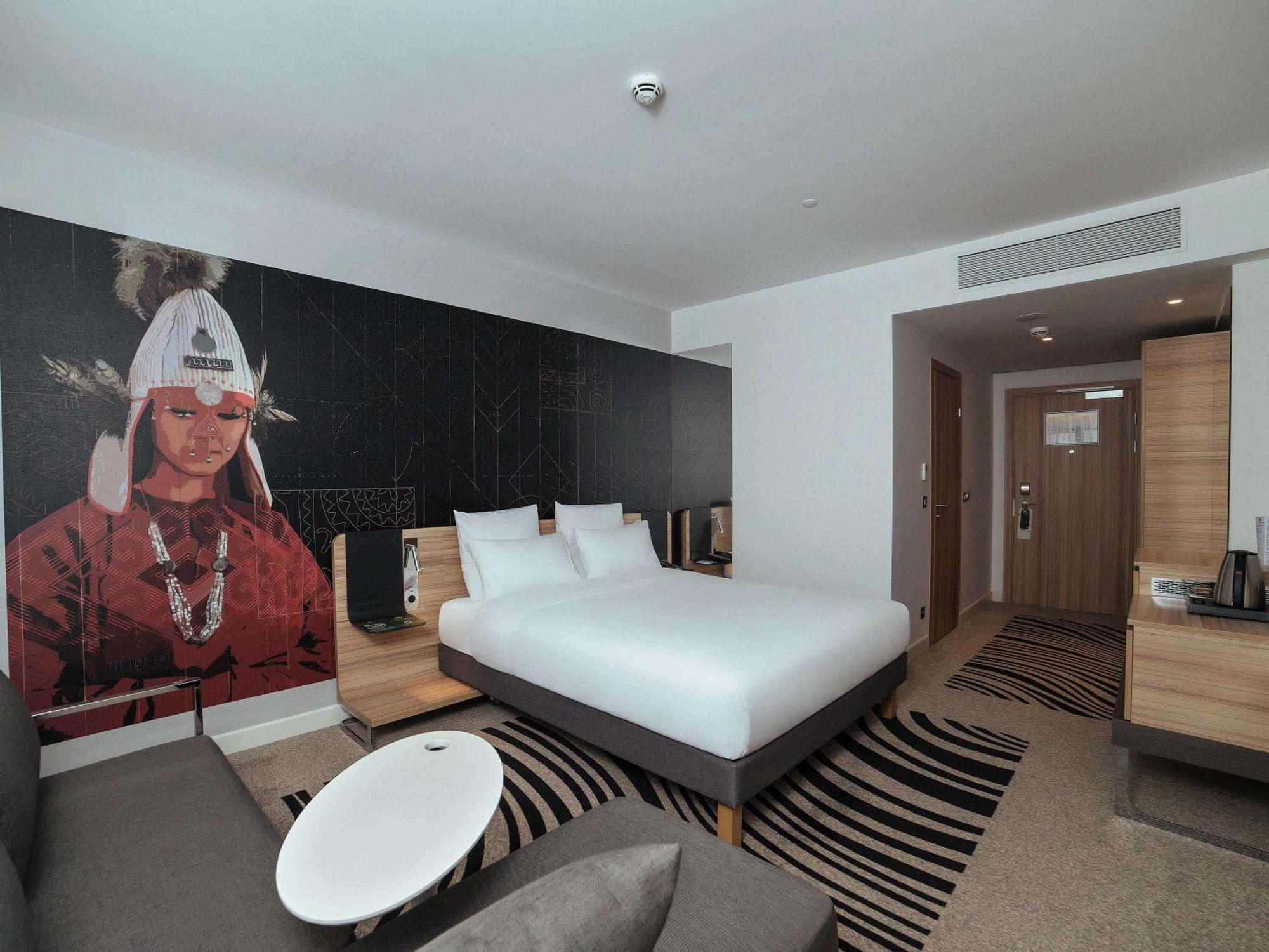 Novotel Bishkek City Center 외부 사진