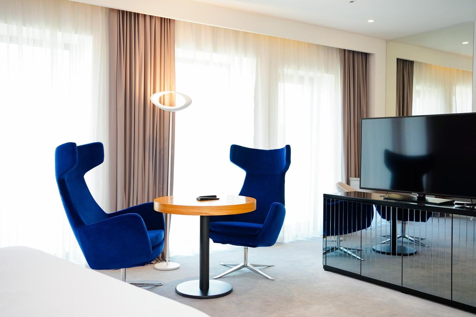 Novotel Bishkek City Center 외부 사진